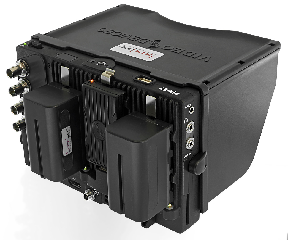 B_0216_VD_E7_HL_Hood_1