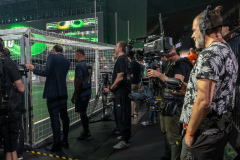 B_0325_DAZN_Infinity_05