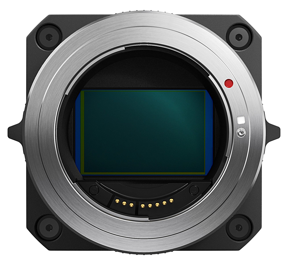 B_1120_Canon_ML_105_EF_03