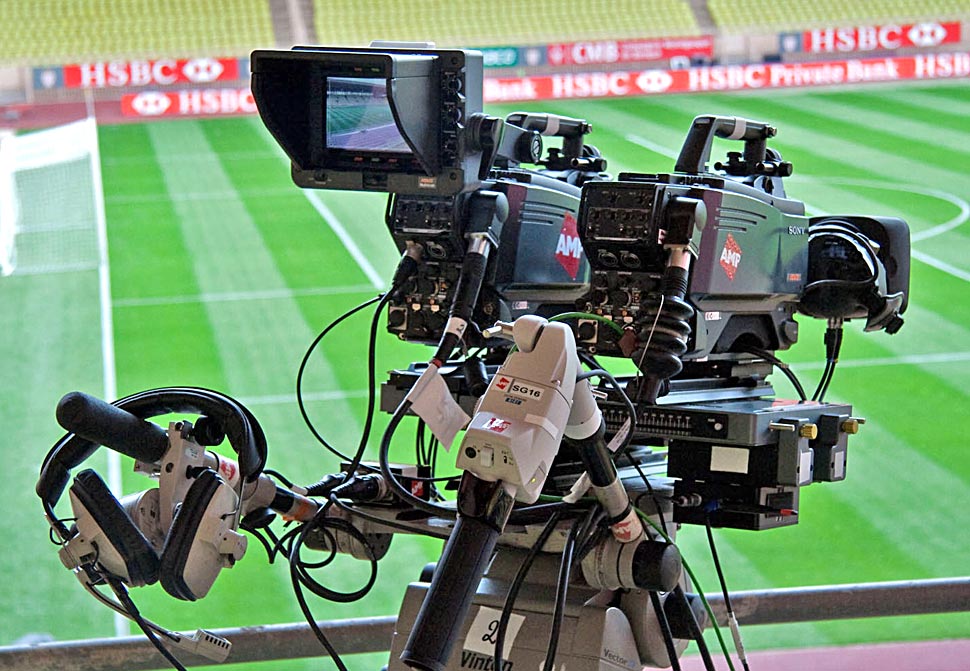 B_0510_HBS_3D_Side_by_Side