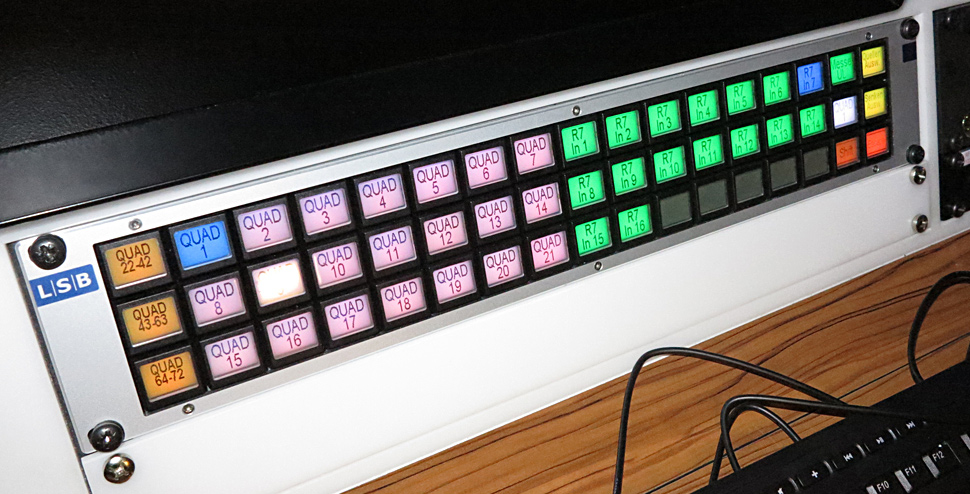 B_0414_Skyline_UE7_Detail_1_LSB